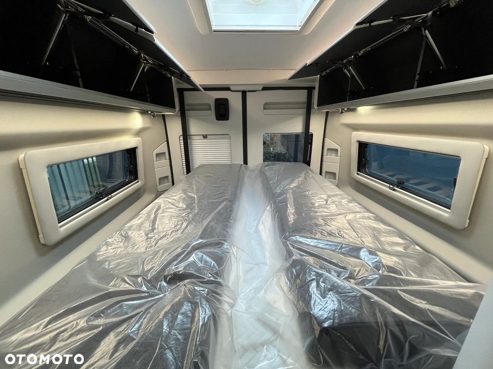 Adria Twin Supreme 640 SGX - 18