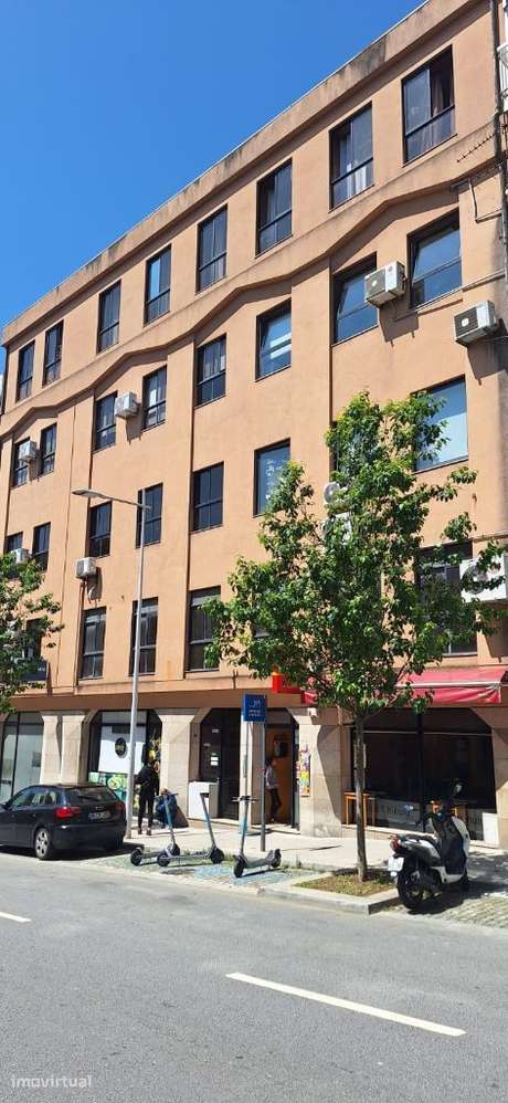 Vende Escritório Rua de Santos Pousada Porto - Grande imagem: 2/6