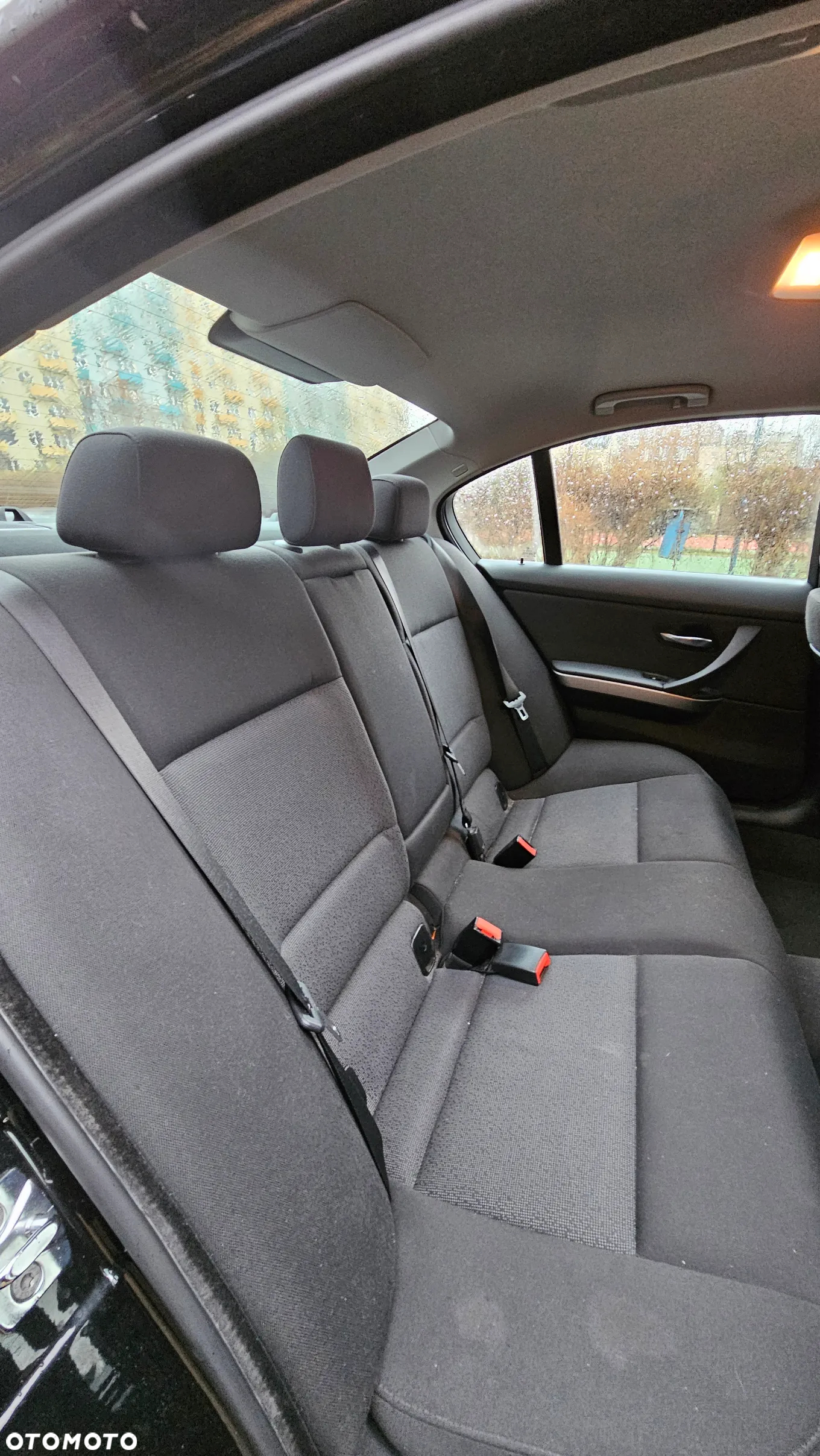 BMW Seria 3 318i - 19