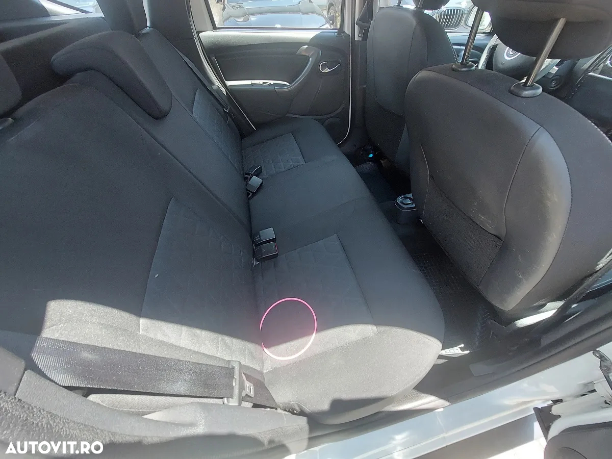 Dacia Duster 1.5 dCi 4x4 Ambiance - 10