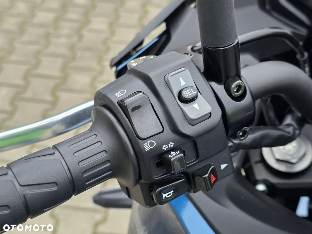 Kawasaki Versys 650 - 16