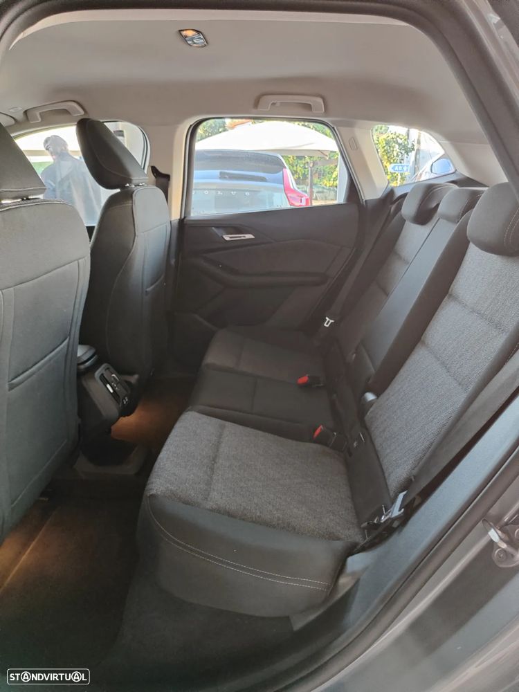 BMW 225xe Active Tourer - 15