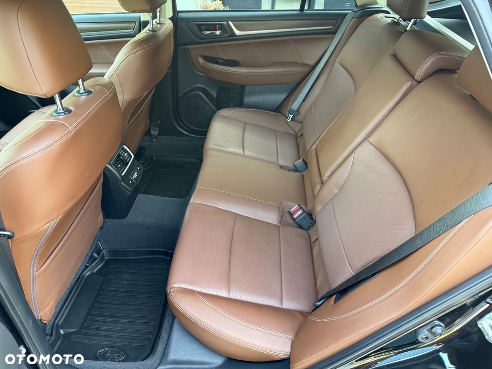 Subaru Outback - 10