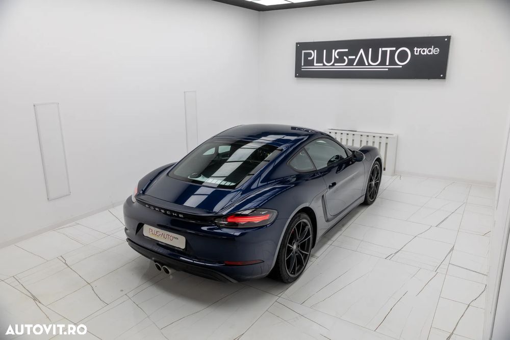 Porsche Cayman PDK - 18
