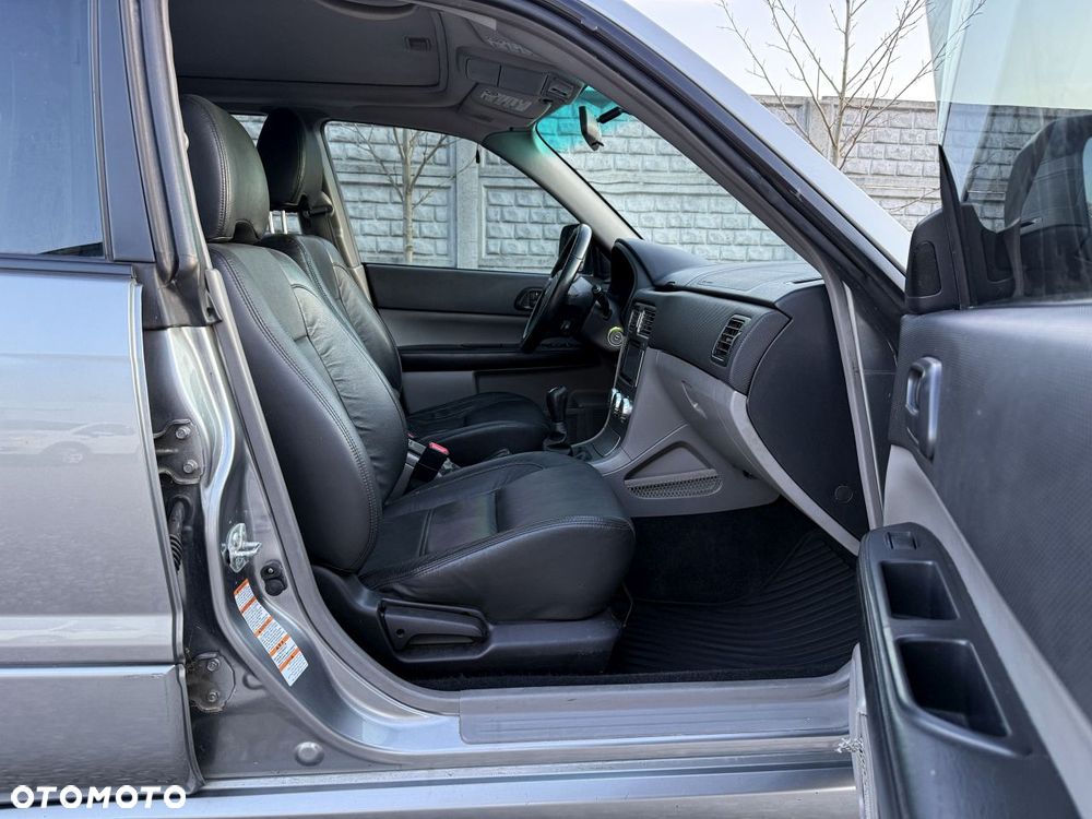 Subaru Forester 2.0 XA 000 - 17