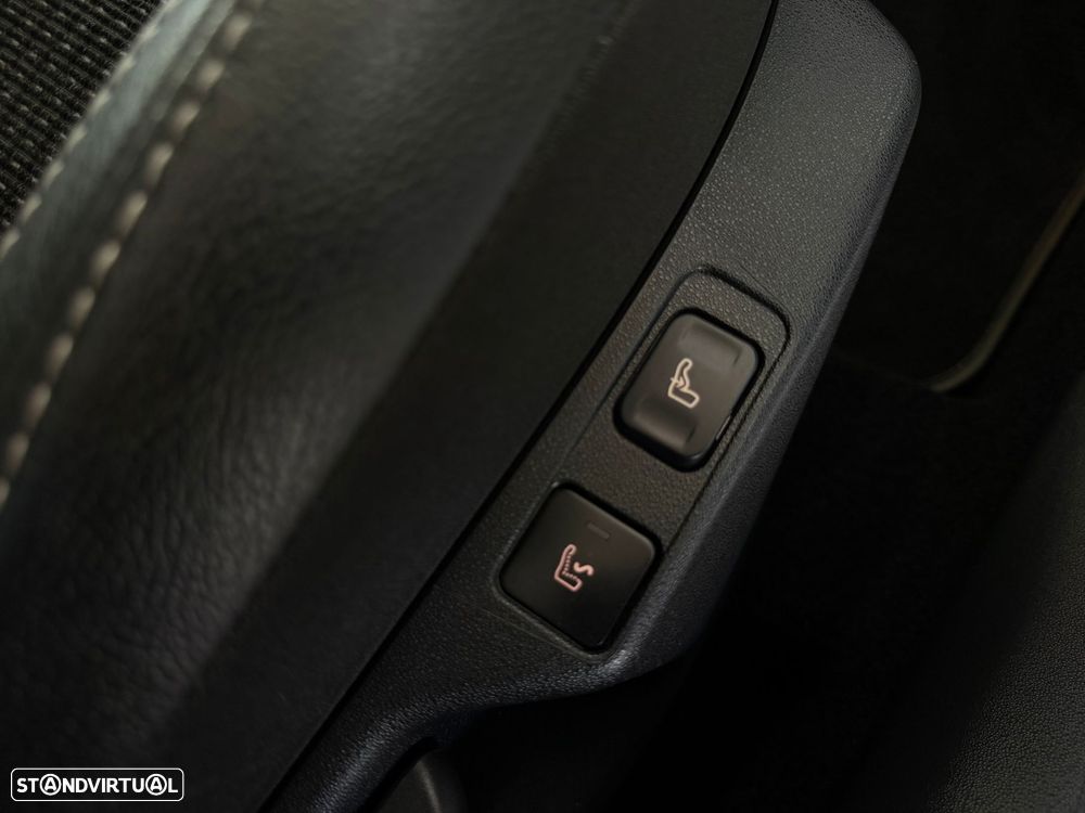 Citroën C4 1.6 e-HDi Exclusive J17 - 22