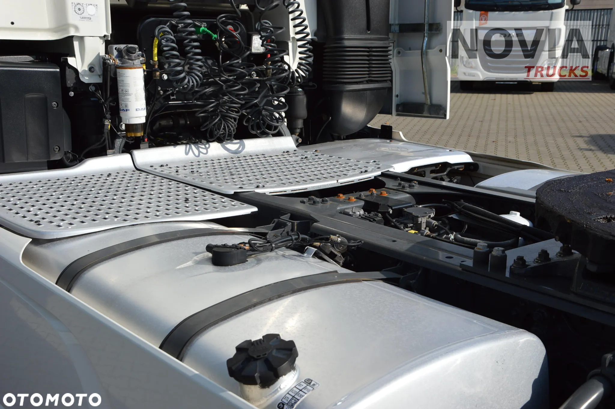 DAF XF 480 ZF INTARDER / KLIMA POSTOJOWA / FULL LED / 1.275 L / FULL CARE - 22