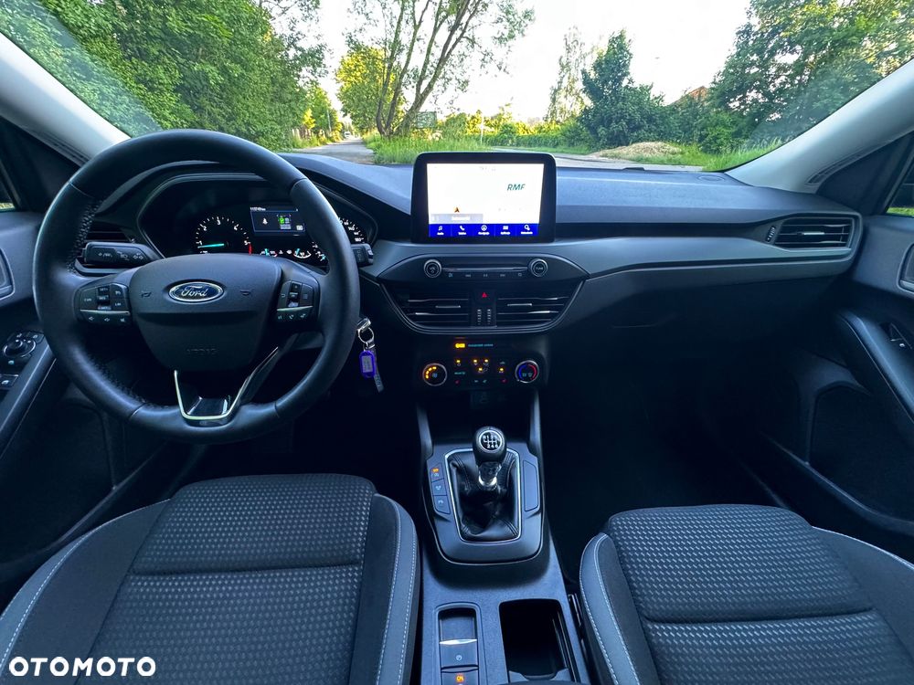 Ford Focus - 19