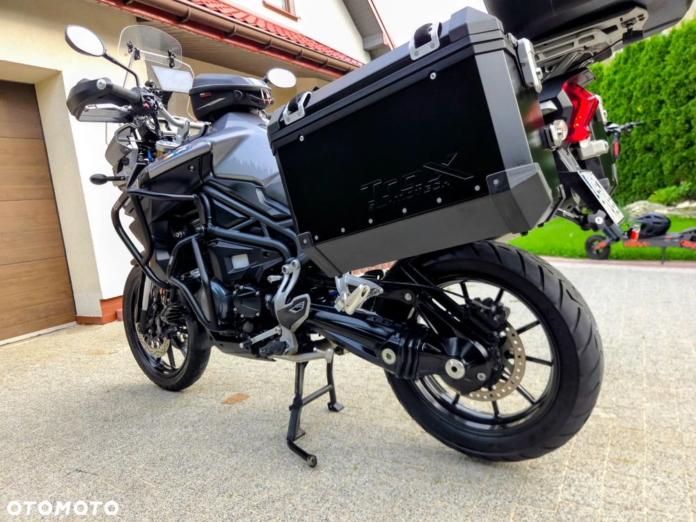 Triumph Tiger - 7