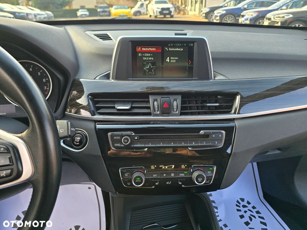 BMW X1 xDrive25i GPF xLine - 26