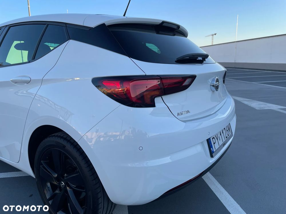 Opel Astra 1.4 Turbo Start/Stop 120 Jahre - 38