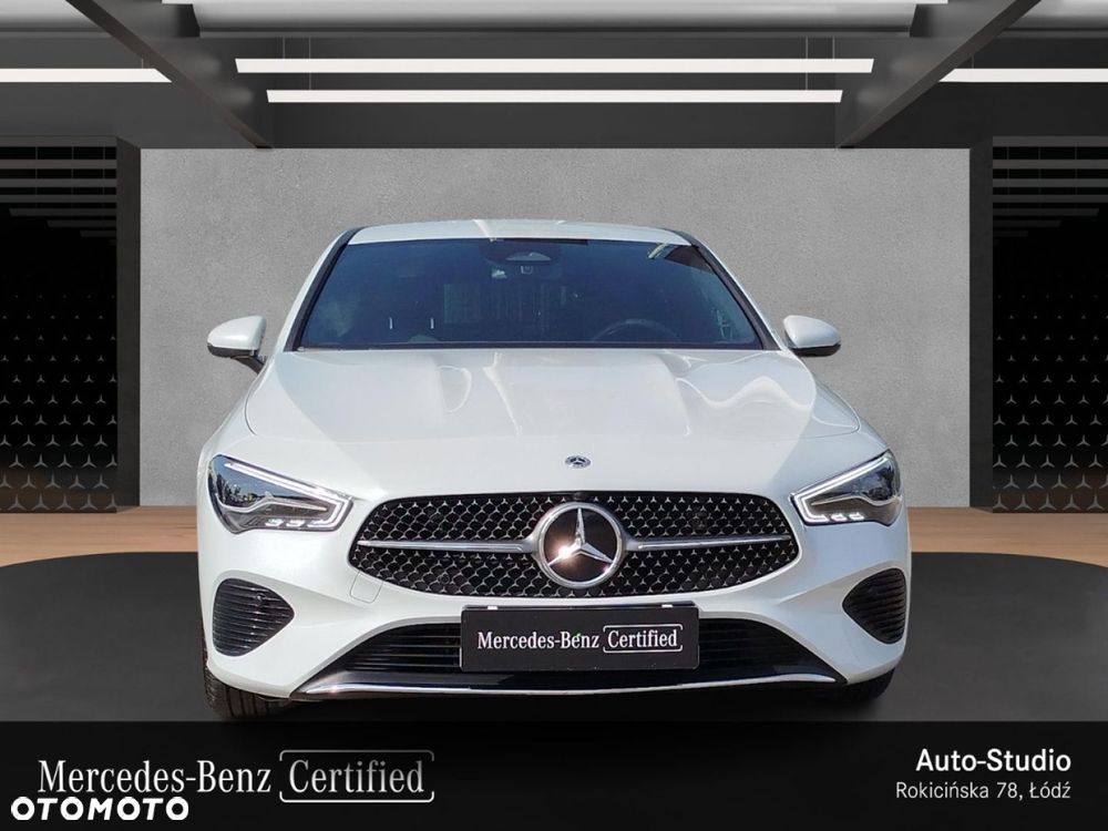 Mercedes-Benz CLA - 9
