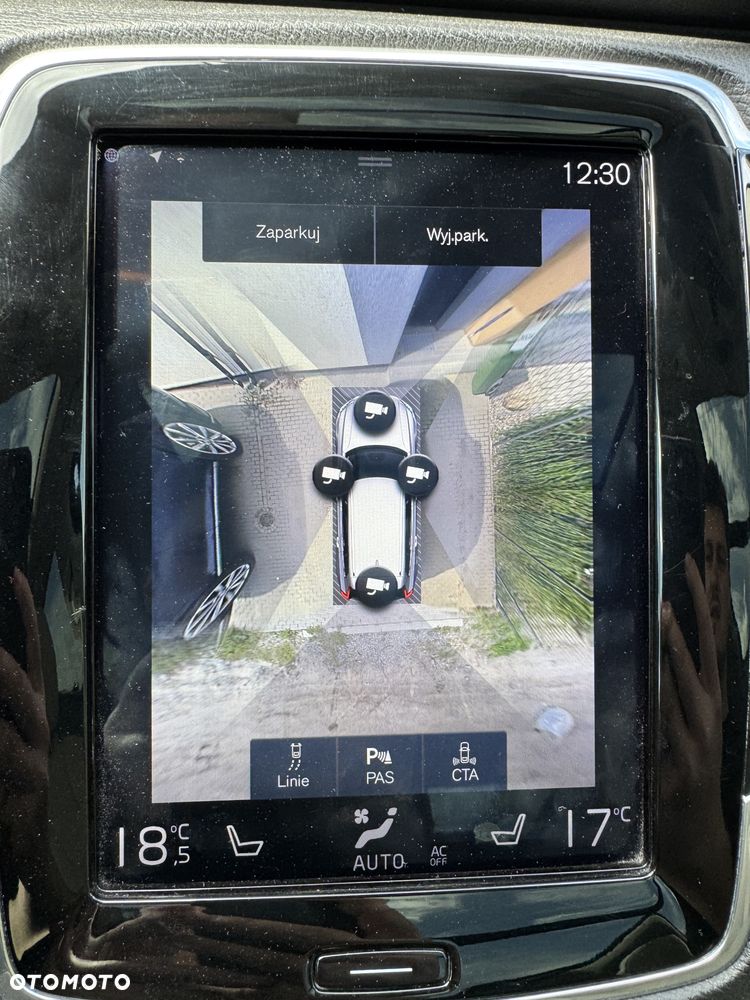 Volvo XC 90 - 33