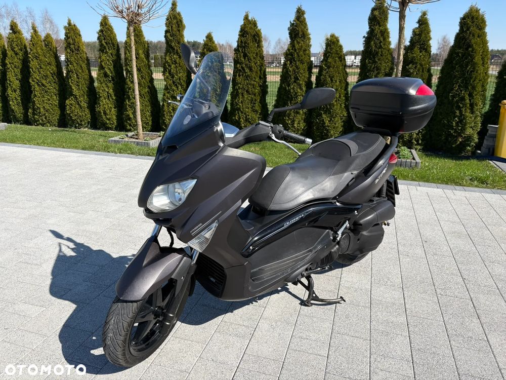 Yamaha X-max - 4