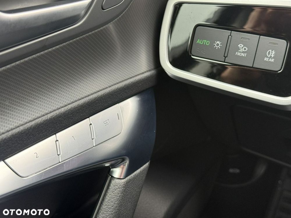 Audi A6 Avant TFSI S tronic - 19