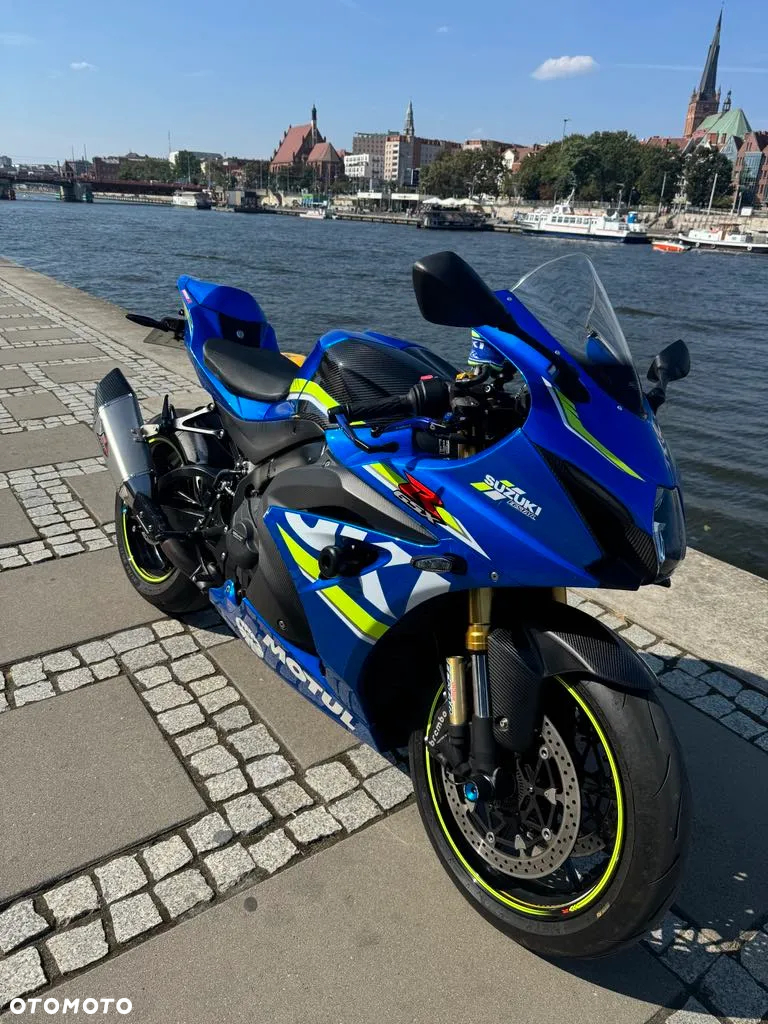 Suzuki GSX-R - 3