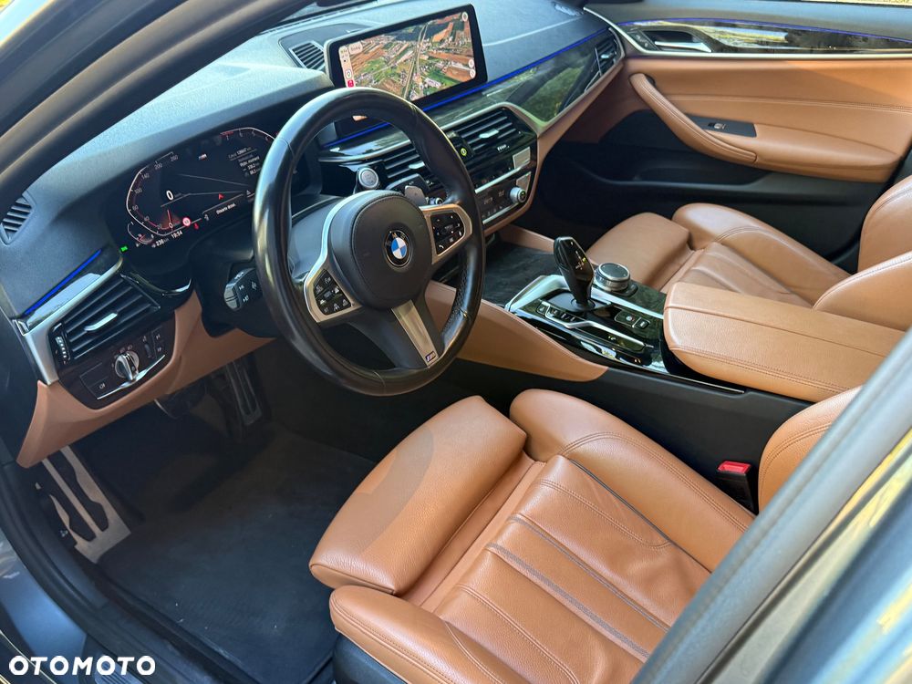 BMW Seria 5 530i xDrive mHEV M Sport sport - 27