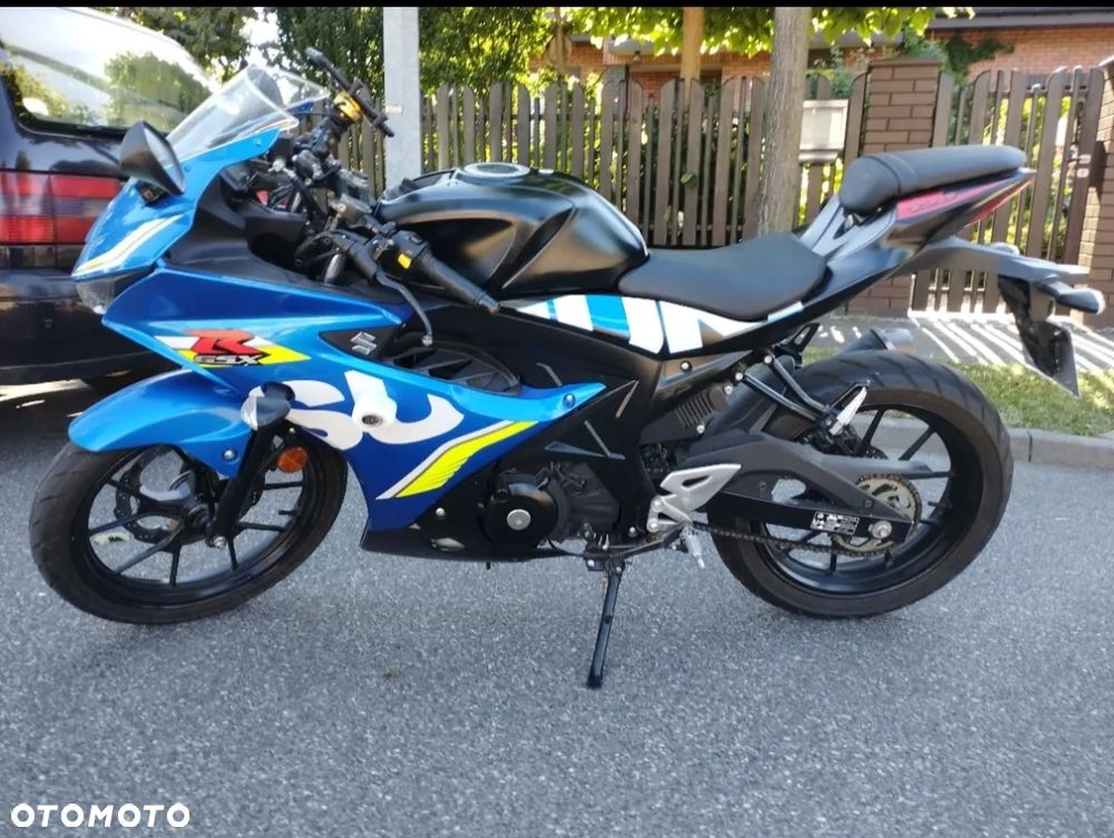 Suzuki GSX-R - 1