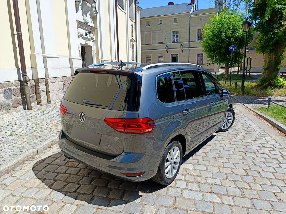 Volkswagen Touran 2.0 TDI BMT Highline DSG - 6