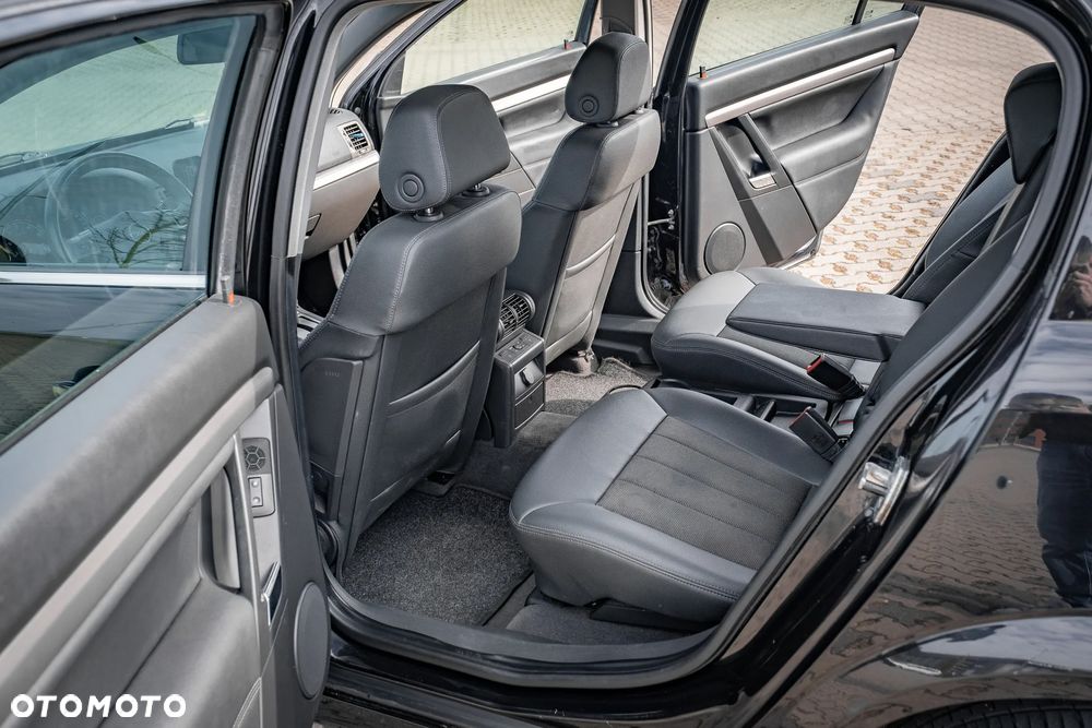 Opel Signum 1.9 CDTI Automatik Cosmo - 25