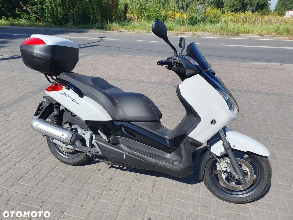 Yamaha X-max - 2