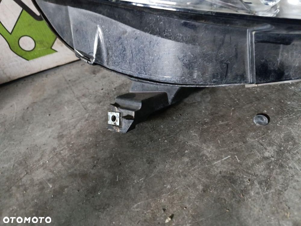 ALFA ROMEO GIULIA LAMPA XENON PRAWA PRZÓD 50557244 - 8