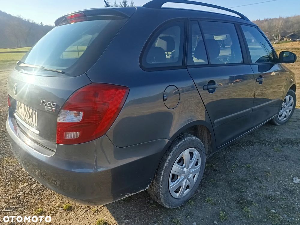 Skoda Fabia - 3