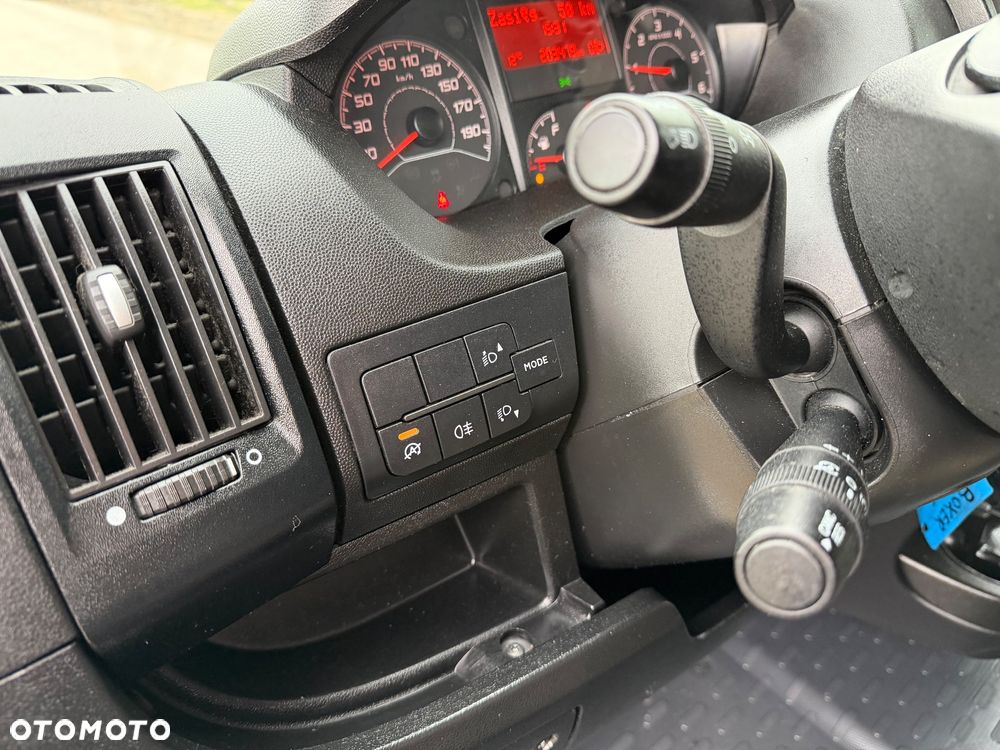Peugeot BOXER - 13