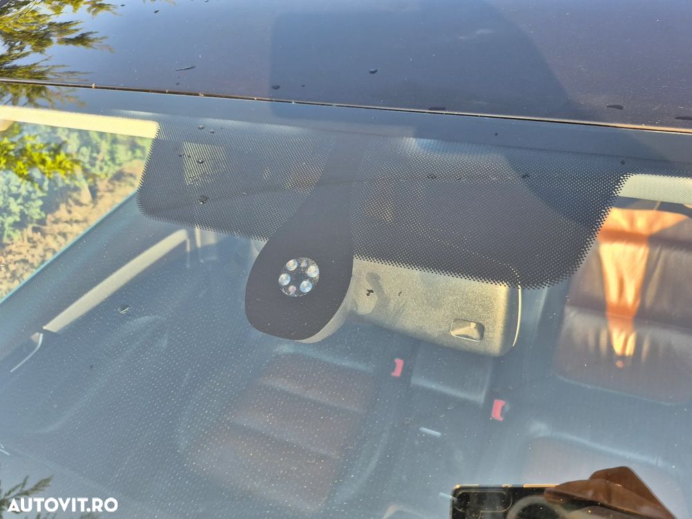 Volkswagen Sharan 2.0 TDI DSG BlueMotion Technology Highline - 11