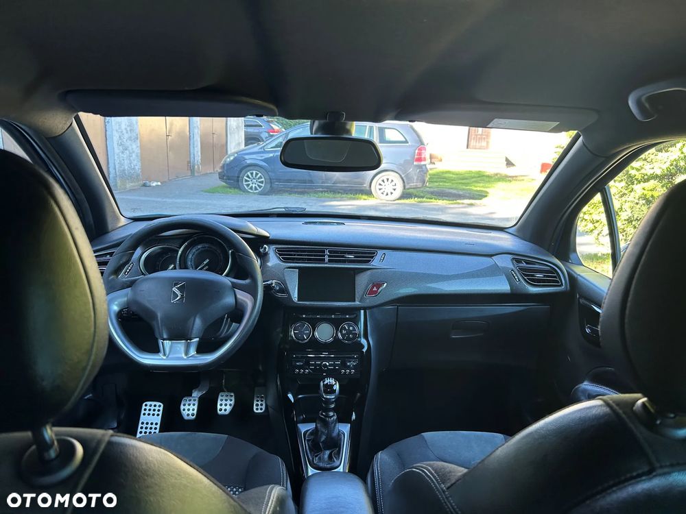 Citroën DS3 THP 155 SportChic - 8
