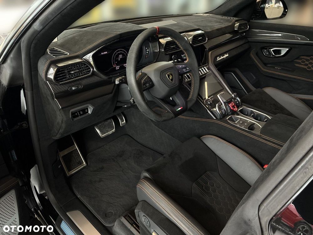 Lamborghini Urus - 7