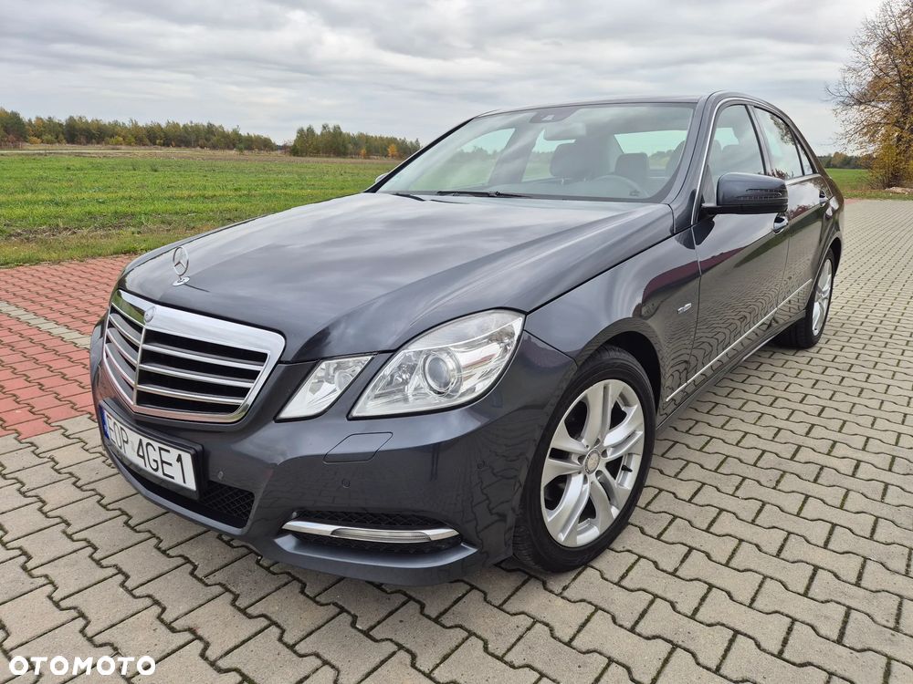 Mercedes-Benz Klasa E 200 CGI BlueEFFICIENCY Automatik Avantgarde - 11