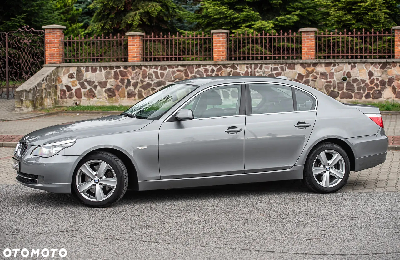 BMW Seria 5 530xd Edition Exclusive - 11