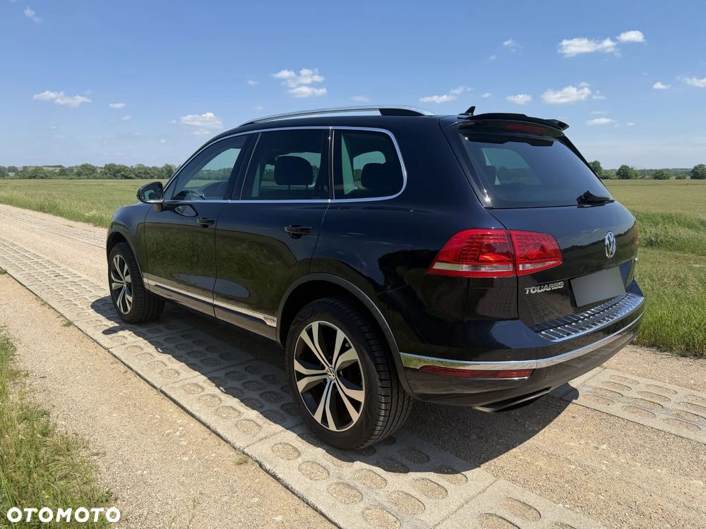 Volkswagen Touareg - 4