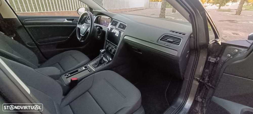 VW e-Golf AC/DC - 20