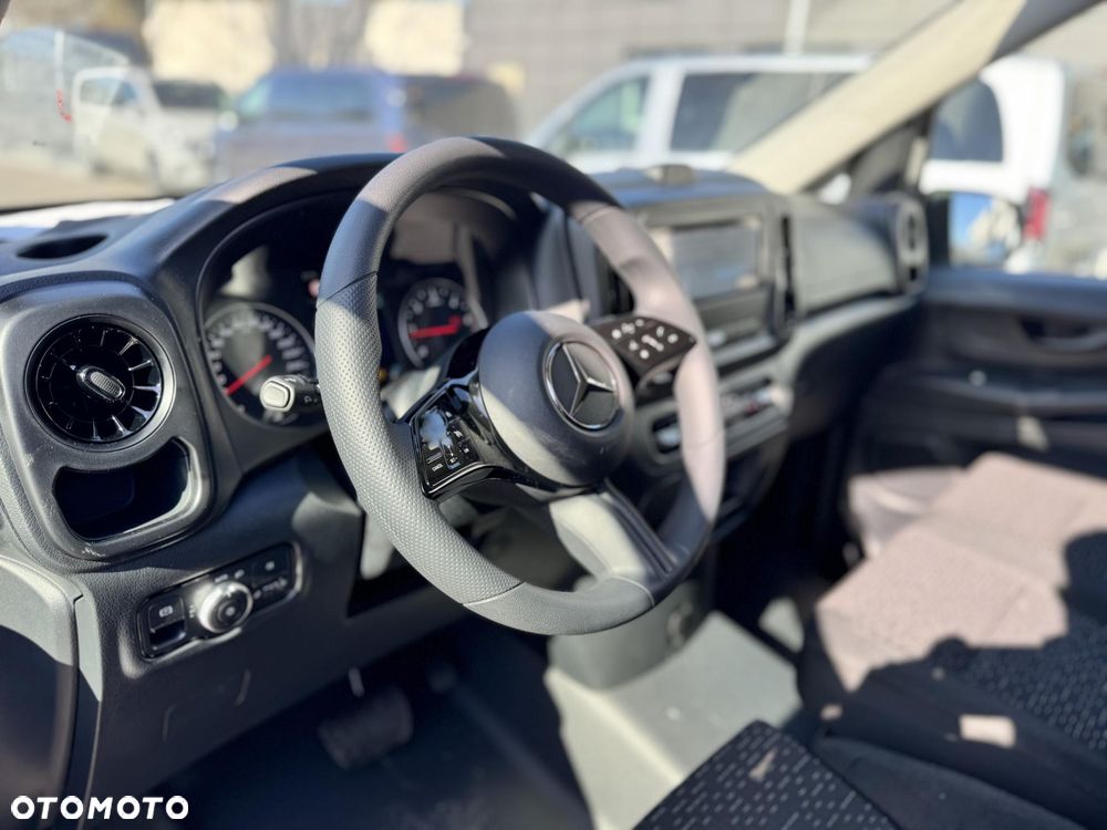 Mercedes-Benz Vito - 8