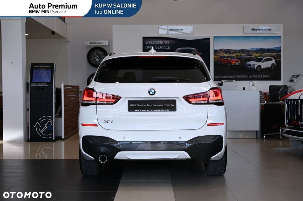BMW X1 sDrive18i M Sport - 18