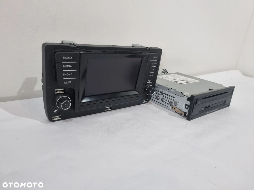 VW GOLF VII PASSAT B8 RADIO NAWIGACJA CZYTNIK KART SD WYŚWIETLACZ 5G0035824A 5G0919605 - 2