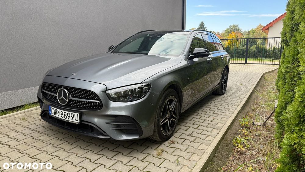 Mercedes-Benz Klasa E 300 de 4Matic 9G-TRONIC AMG Line - 1