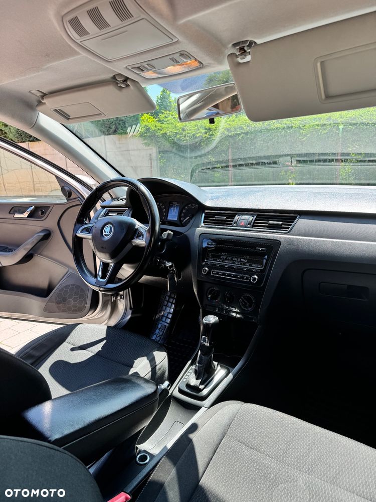 Skoda RAPID 1.6 TDI DSG Ambition - 5