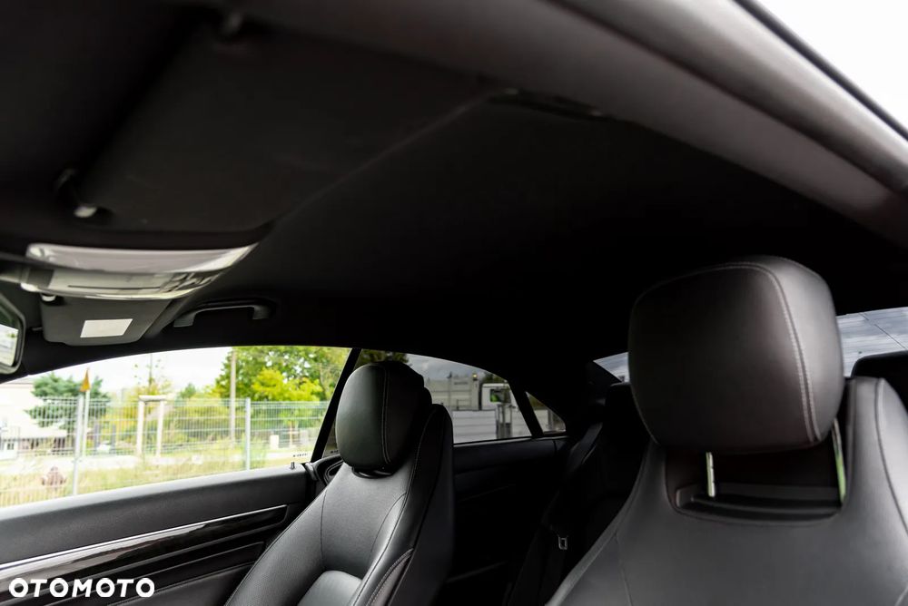 Mercedes-Benz Klasa E 350 BlueEFFICIENCY 7G-TRONIC Avantgarde - 41