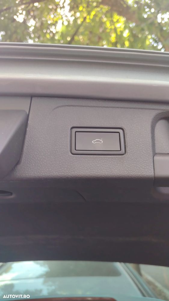 Volkswagen Passat 2.0 TDI SCR DSG Business - 29
