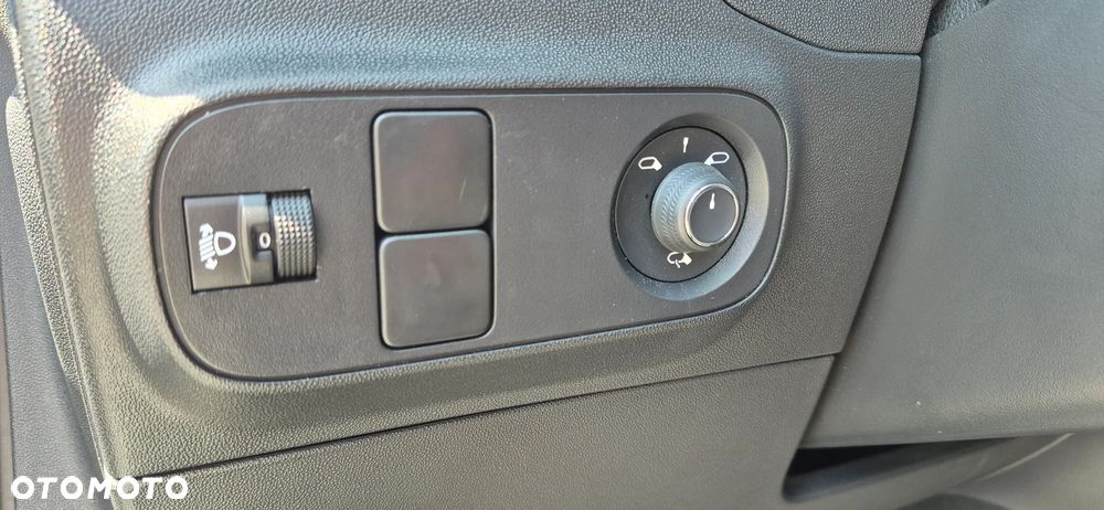 Citroën C3 1.2 PureTech Max - 13
