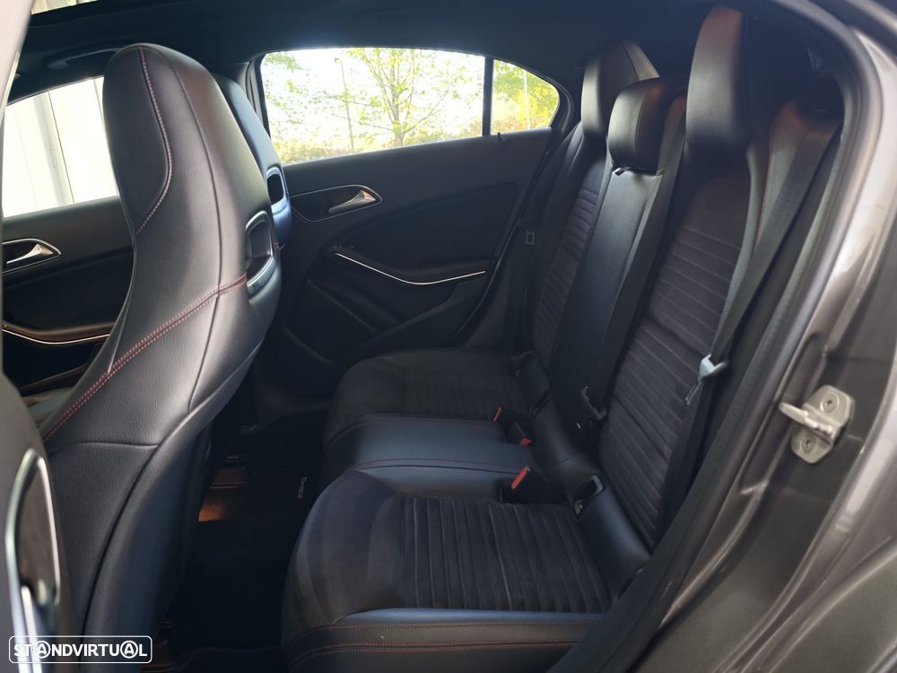 Mercedes-Benz A 200 CDI 7G-DCT AMG Line - 38