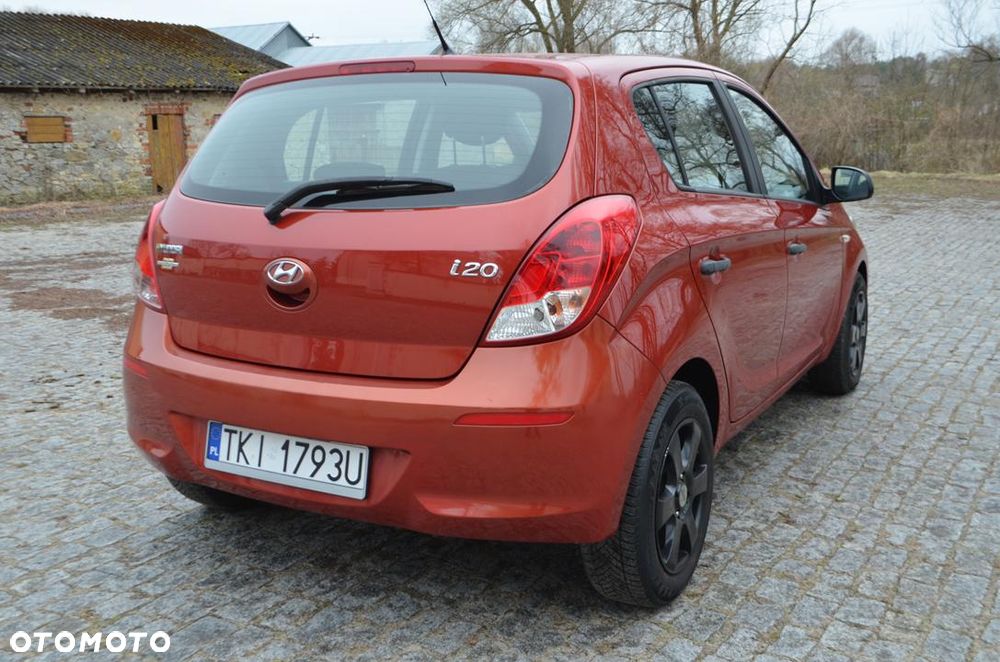 Hyundai i20 1.25 Comfort - 11