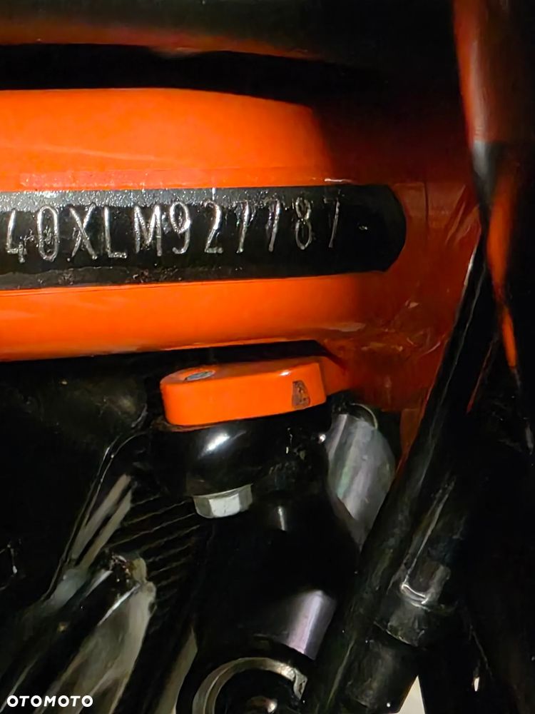 KTM Super Duke - 19