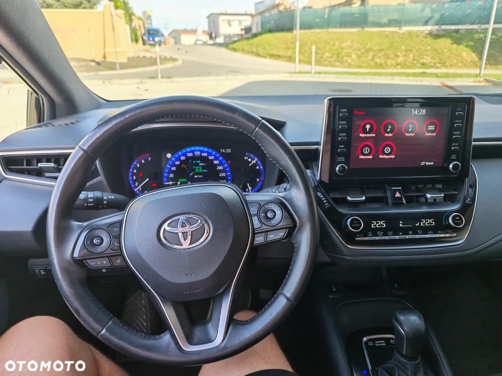 Toyota Corolla 1.8 Hybrid GPF Comfort - 23