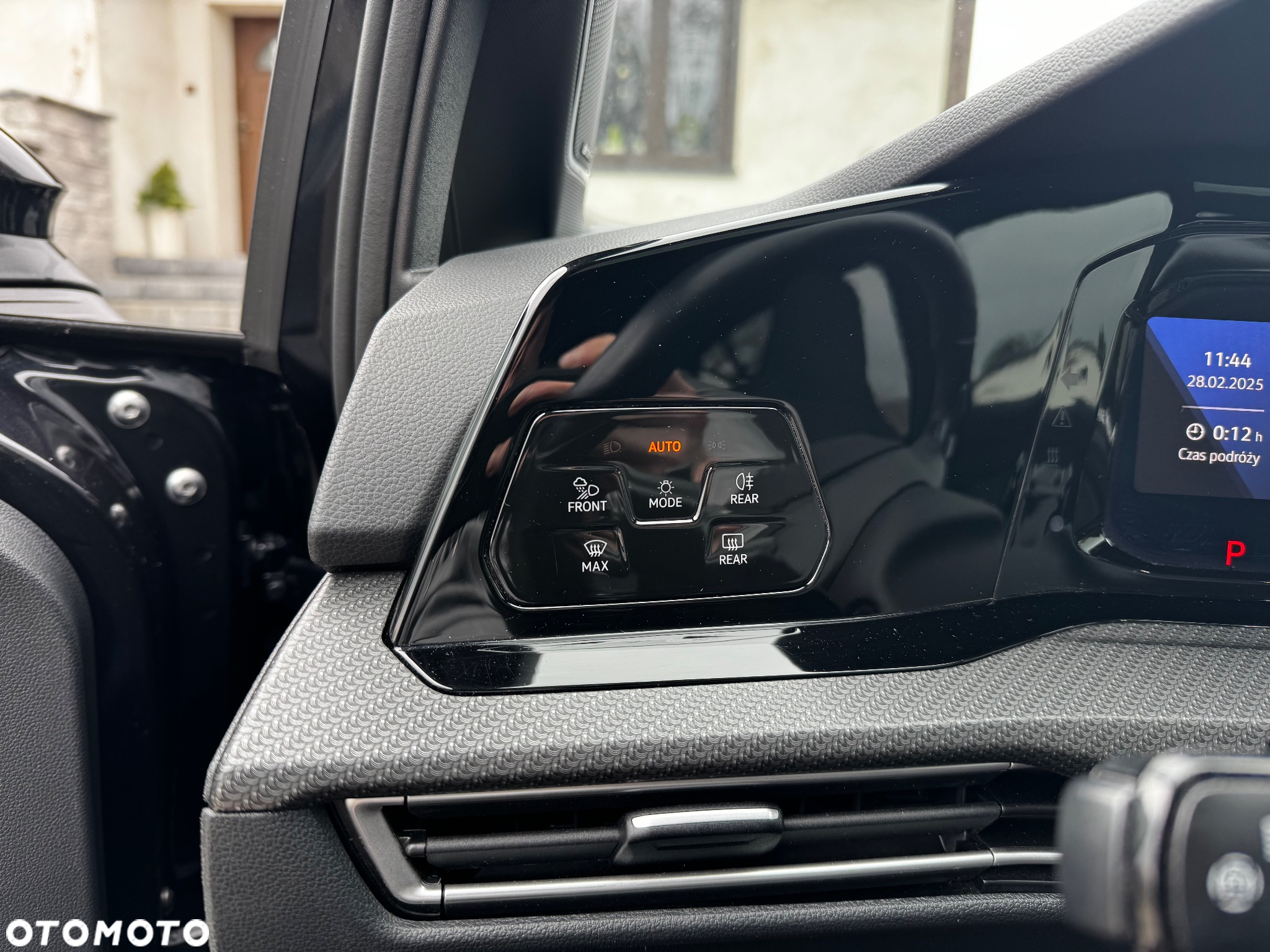 Volkswagen Golf - 13