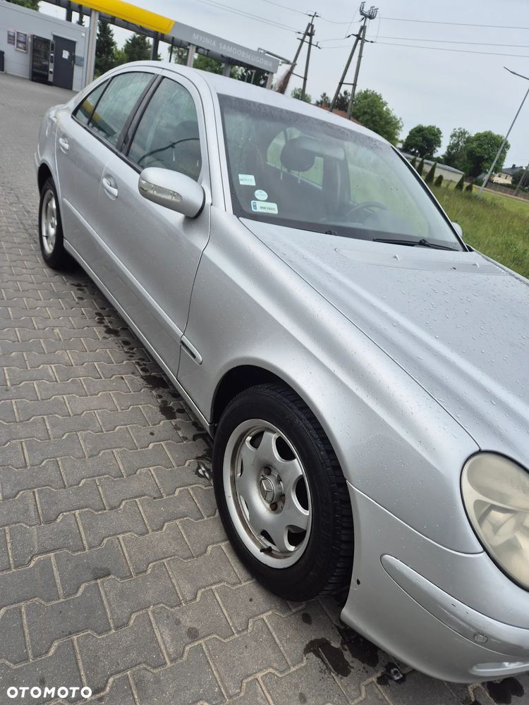 Mercedes-Benz Klasa E - 2