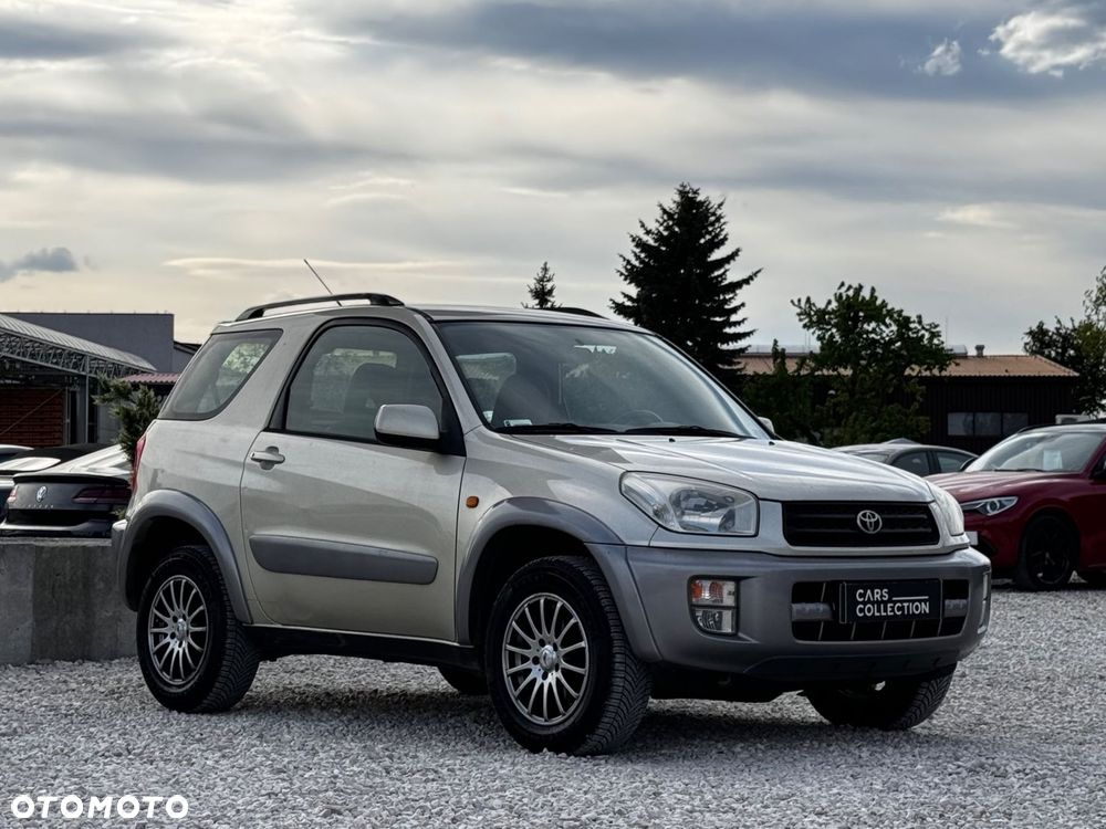 Toyota RAV4 - 2
